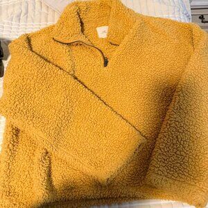 Like New Thread + Supply Womens Mustard/Gold Fleece Quarterzip Pullover